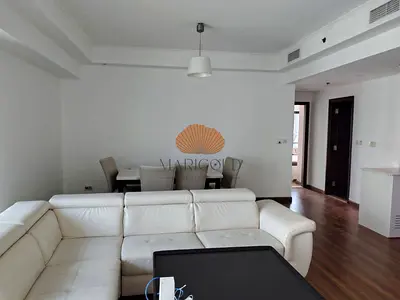 FULLY FURNISHED | LAKE VIEW | AVAILABLE NOW