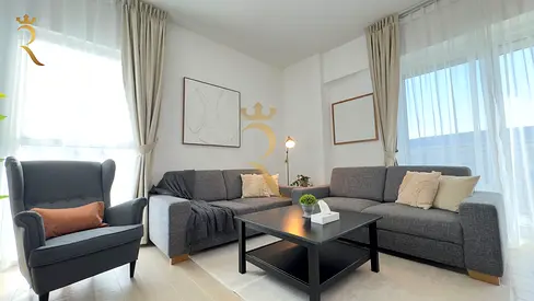 Stylish & Spacious 4BR | Waterfront Retreat | 20% Off