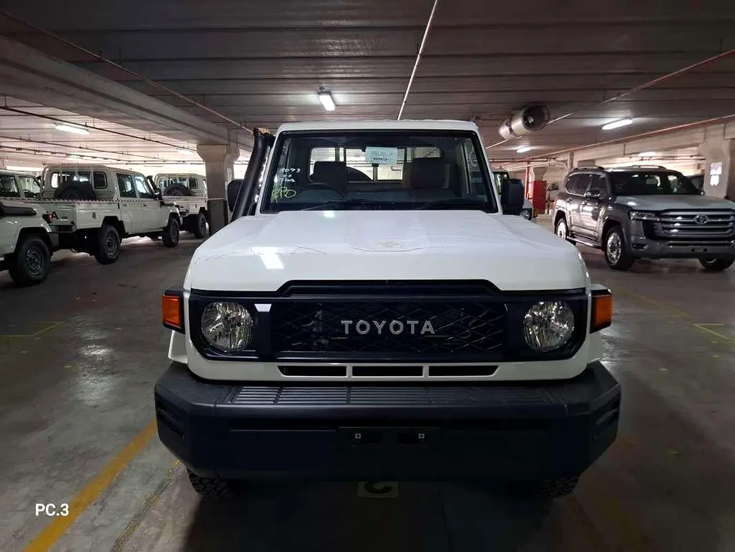 Toyota Land Cruiser 70 Series 2025 — photo 1 of 5