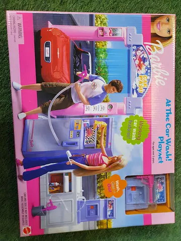 Barbie At The Car Wash Playset - New in Box