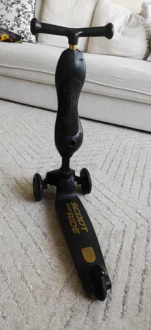 Scoot and Ride Black. Excellent condition. Barely used