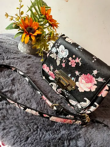 Floral Crossbody Bag with Gold Lock - Small Shoulder Bag (Aldo)