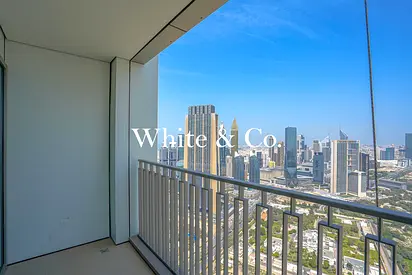 UNFURNISHED | SPACIOUS LAYOUT | MODERN