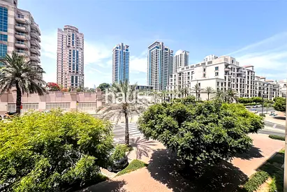 Tenanted | Low Floor | Afternoon Sun | Upgraded