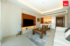 Upgraded | Vacant | Fully furnished