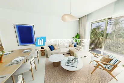 Luxury 2BR+Balcony | Next To Corner | Nearby Beach