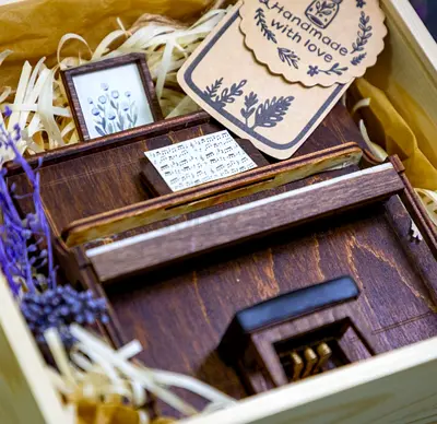 Handmade Wooden Miniature Piano - Decorative Gift Piece,musical hand crafted piano