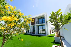 Ready | Landscaped Villa | Semi Furnished