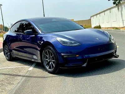 Tesla Model 3 Long Range, миниатюра 3