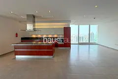 Large Layout | SZR View | Natural Light
