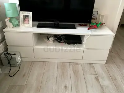 IKEA White tv unit