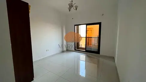 UPGRADED FLOORING | CANAL VIEW | SPACIOUS