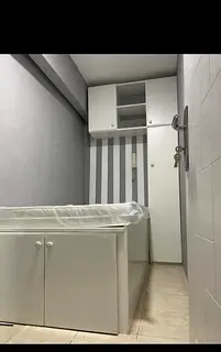 LIMITED OFFER SINGLE PARTITION READY TO MOVE IN TECOM 5MIN TO DIC METRO, ALL BILLS INCL IN RENT...