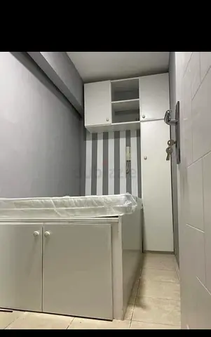 LIMITED OFFER SINGLE PARTITION READY TO MOVE IN TECOM 5MIN TO DIC METRO, ALL BILLS INCL IN RENT...