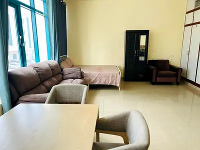 Neat,clean Fully Furnished family hall room in shabiya 11, All inclusive