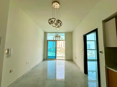 HIGH END LIVING SPACIOUS MODERN READY APARTMENT