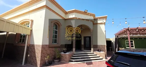 فيلا للبيع في ام القيوين منطقة عود الطائر