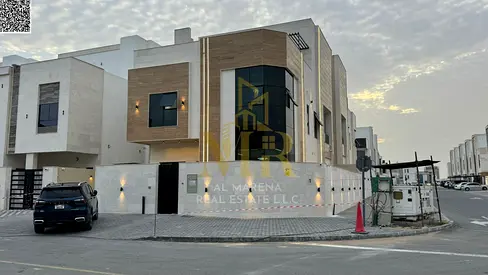A golden opportunity to own a luxurious corner villa in Al-Haliyo 2 – elegant design and spacious 4200 sq ft | 6 master bedrooms | Two floors + roof w
