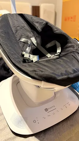 4moms MamaRoo Baby Swing - Good Condition from mamas  papas