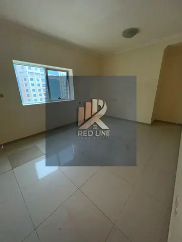 A room and a hall available, 2 bathrooms + excellent space. Payments can be in 4 or 6 installments. Maintenance is free.