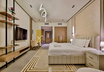 VACANT ON TRASNFER | LUXURY FURNISH | BIG LAYOUT
