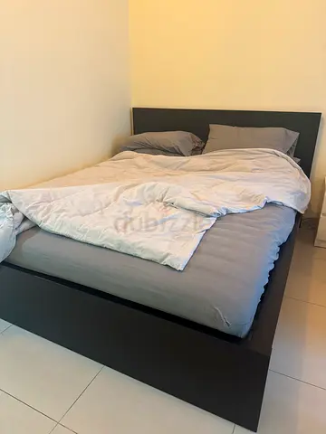 IKEA bed set king size (Frame-Mattress)