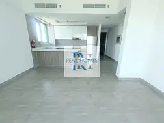 Spacious 2BHK High Floor | Ready to Move | Vacant|