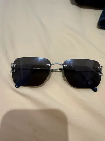 Cartier ct0330S 001 sunglasses - gently used