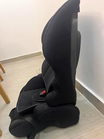 Black Convertible Child Car Seat - Good Condition
