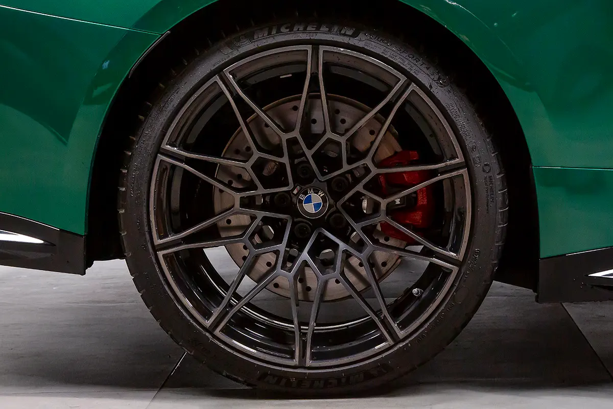 BMW M4 2025