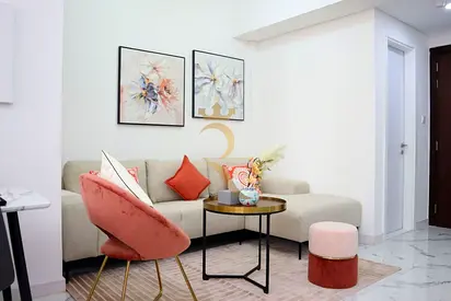 Coral 2BR Duplex | Chic & Cozy Escape | 20% Off