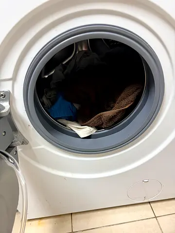 Front-load washing machine - good working condition