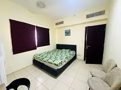 CLEAN MASTER ROOM IN AL BARSHA MALL OF EMIRATES DUBAI