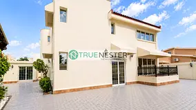 Spacious 4BR Villa | Driver Room | Prime Jumeirah 2