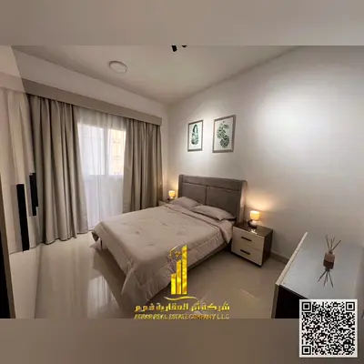شقة فاخرة للإيجار الشهري – غرفة وصالة مع بلكونه اطلاله مميزه مفروشة بالكامل فرش جديد سوبر ديلوكس مع مطبخ مجهز بالكامل بأحدث الأجهزه
