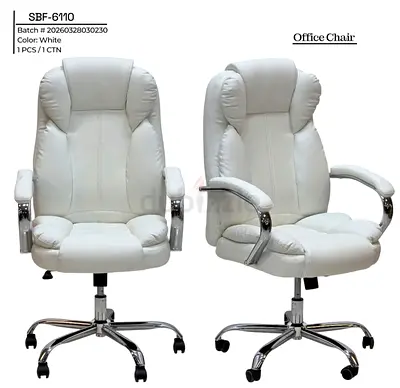 White Leather Executive Office Chair with Armrests and Wheels