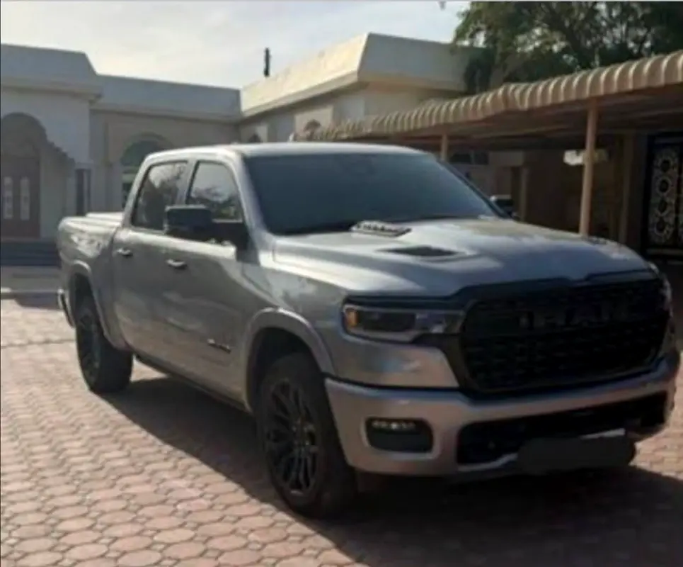 RAM 1500 2025 — photo 1 of 6