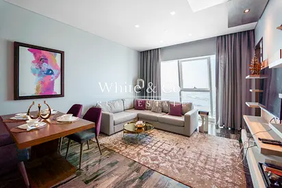 SEA VIEWS | VACANT NOW | GREAT LOCATION