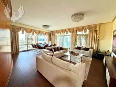 UPGRADED | Vastu Compliant |Park View
