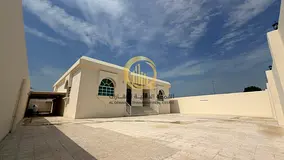 Villa for sale in the Semnan area. Prime location, corner on two streets and close to all services.