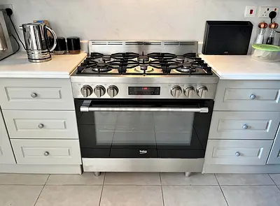 Beko 6Burner Top Gas Oven Electric Cooker 90x60cm