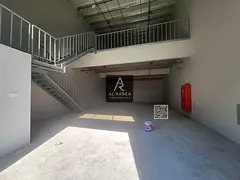 Commercial and storage activities - First occupant