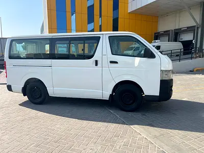 Toyota Hiace GL 2008 GCC Specs - Reliable and Spacious