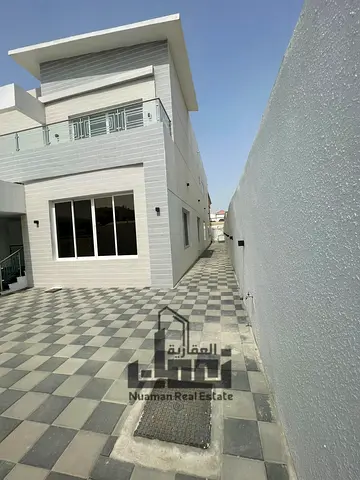 Spacious Luxury Villa for Sale in Al Rawda 3 - Ajman An exceptional opportunity to acquire a grand independent villa in Al Rawda 3, one of Ajman's mos