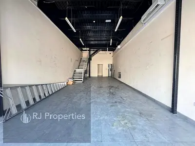 30 days free luxury showroom with MAZZiNE FLOOR office space with parking business center ready to move only jest 115k