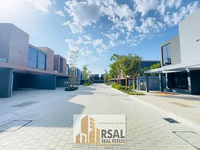 Elegant 4-Bhk Middel unit in Masaar Robinia