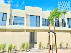 SINGLE ROW | BEST PRICE | READY TO MOVE IN