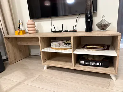 Tv unit