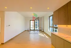 High-Floor Corner 1BR | Partial Marina View