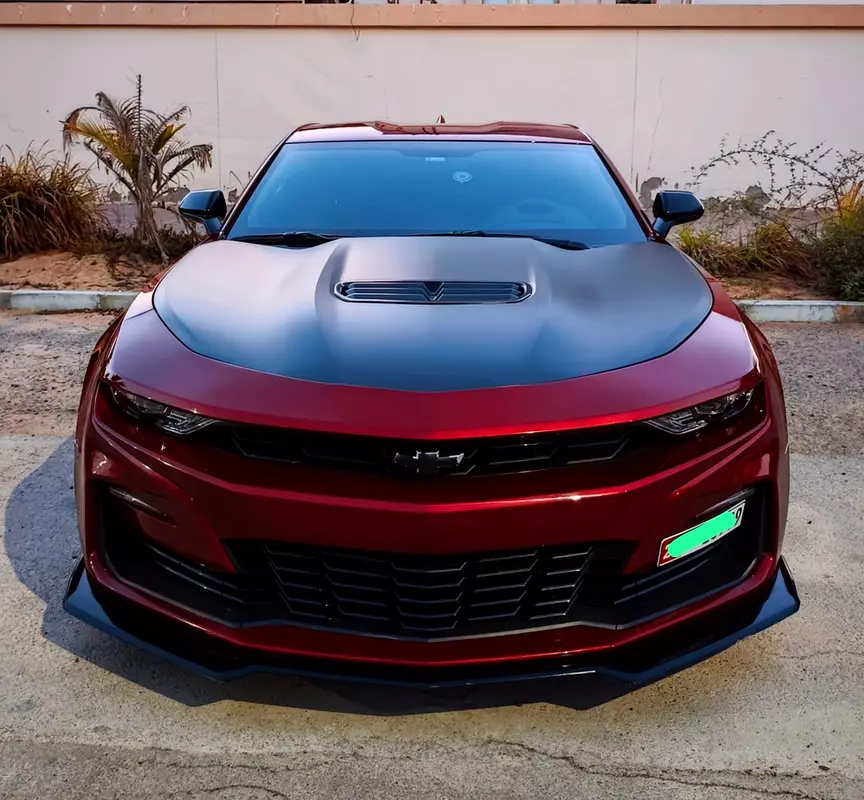 Chevrolet Camaro 2023 — photo 1 of 11